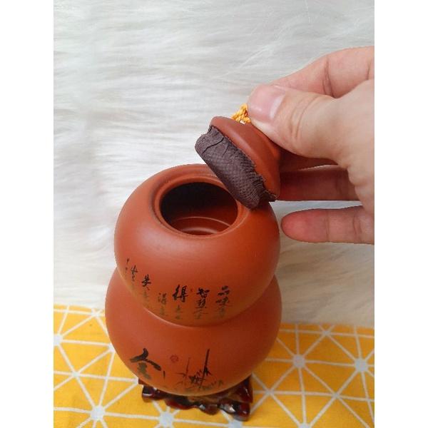 Hồ lô gốm Nhật.