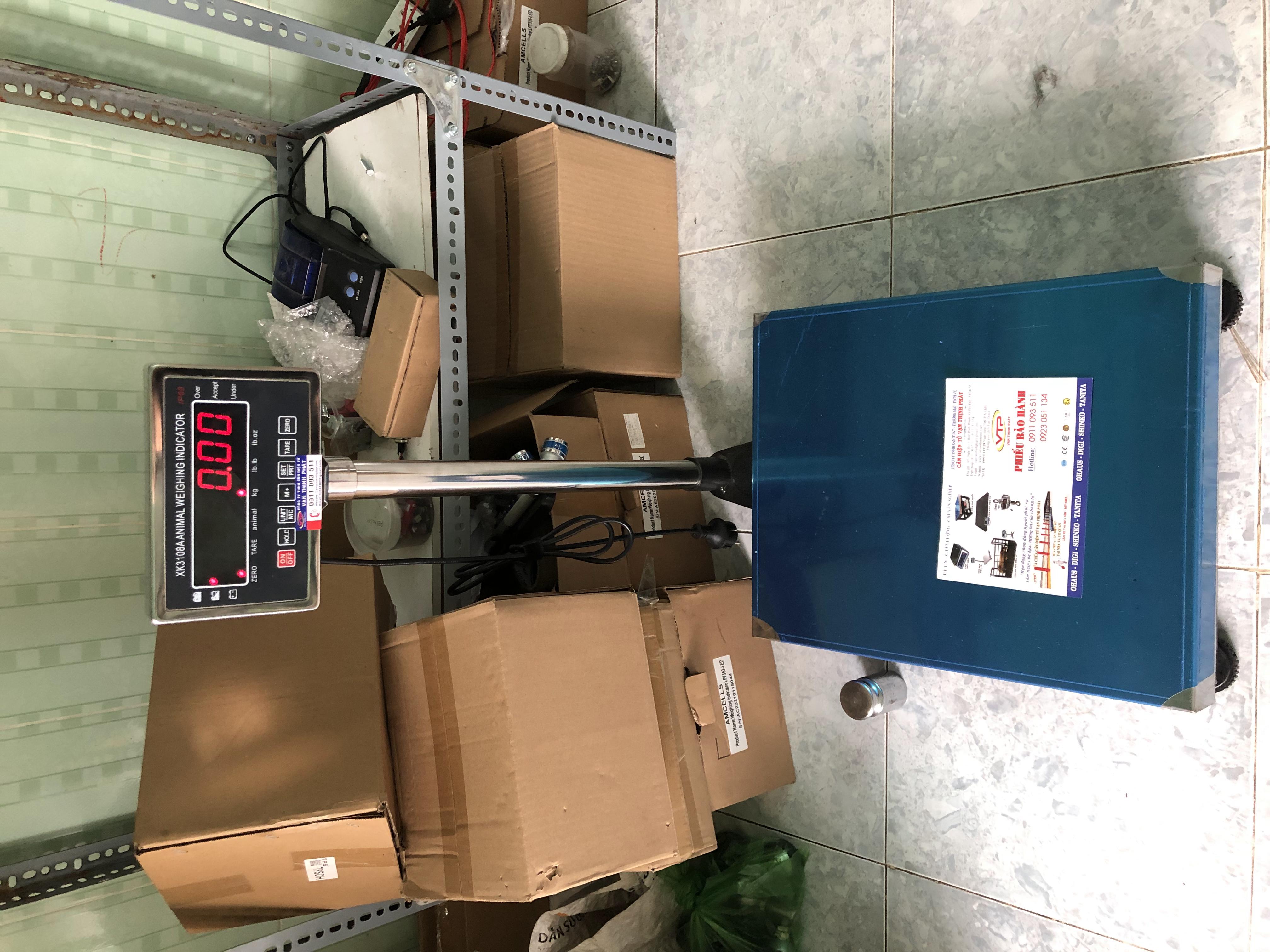 Cân Bàn Điện Tử XK-3108A 120 kg