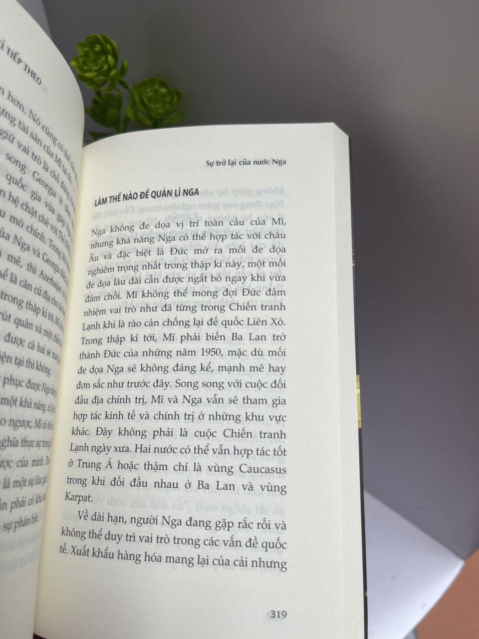 THẬP KỈ TIẾP THEO – Chúng Ta Đang Ở Đâu Và Chúng Ta Đang Đi Về Đâu – George Friedman – dịch giả Nguyễn Hồng – NXB Tri Thức