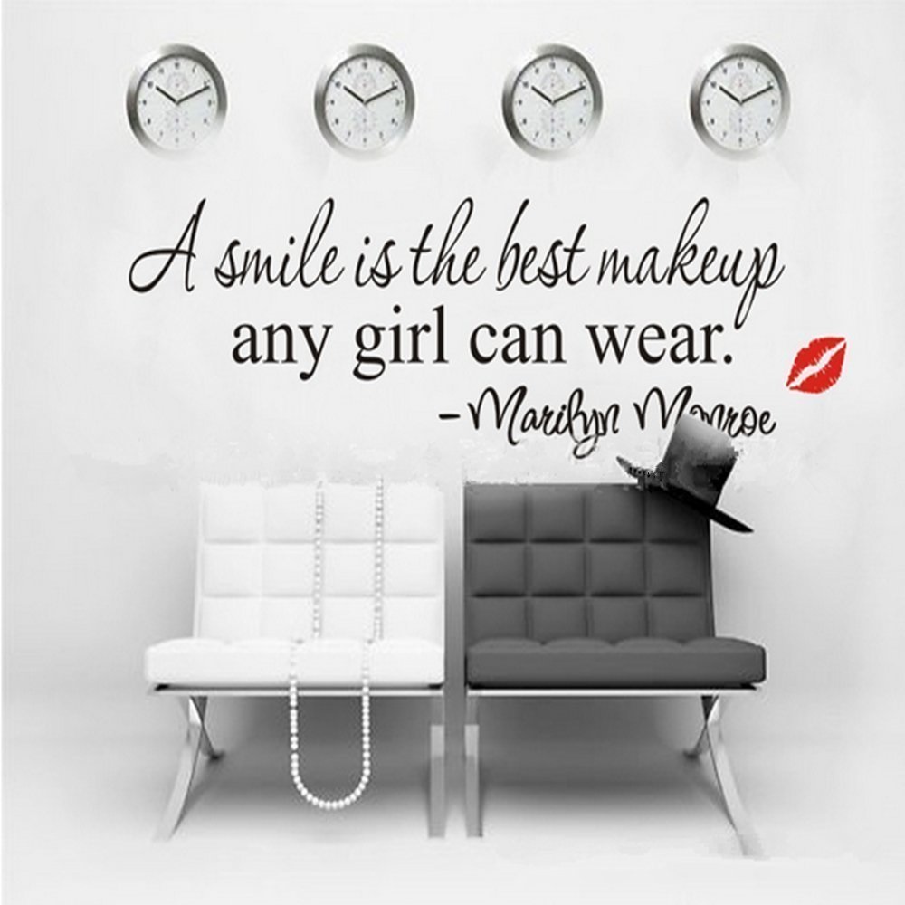 Decal dán tường chữ truyền động lực A SMILE IS THE BEST MAKE UP ENY GIRL CAN WEAR