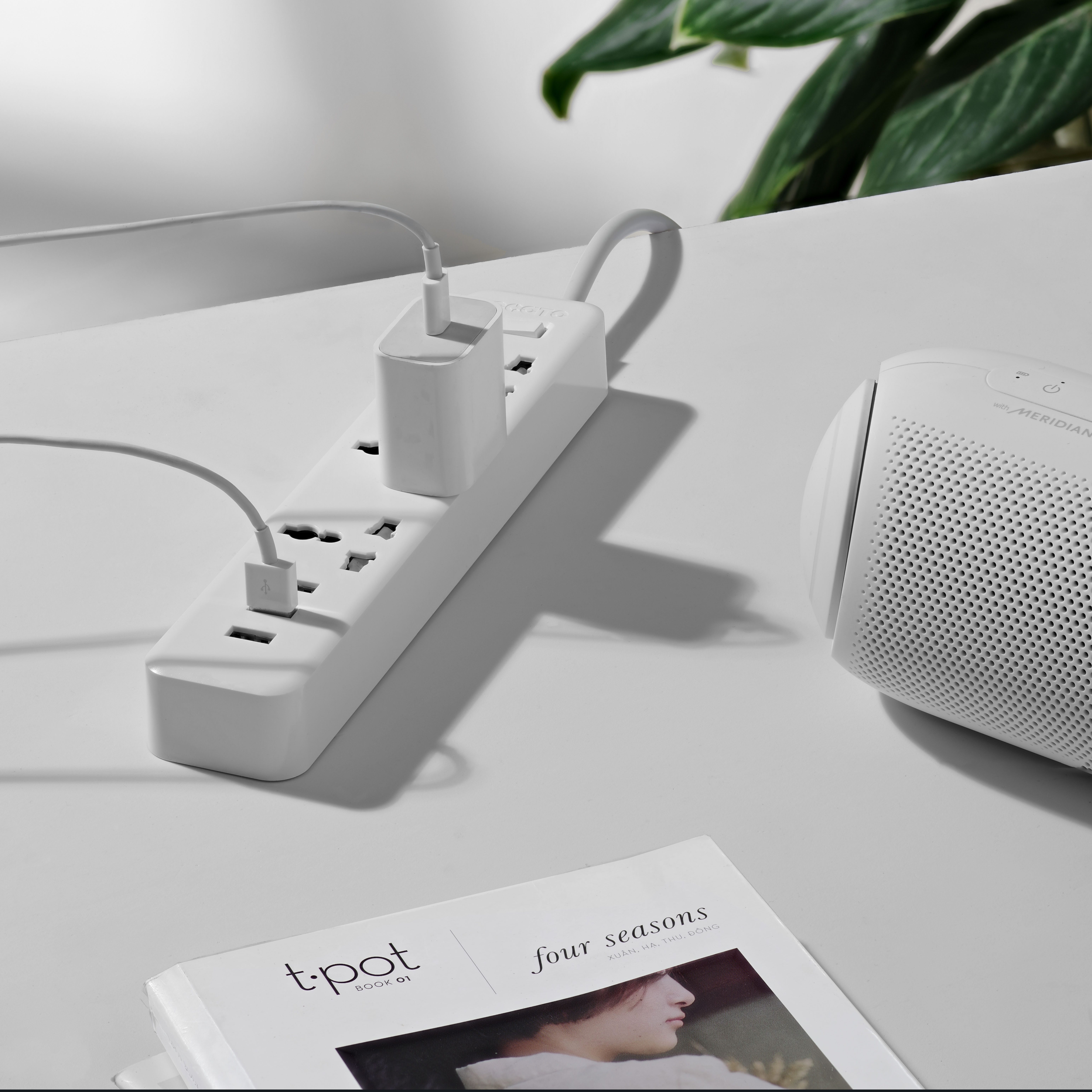 Ổ cắm điện kéo dài OCATO Trần Phú OCATO A40-4D
