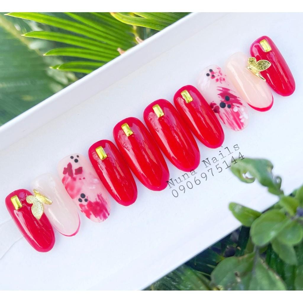 NAILBOX full phụ kiện Móng up thiêt kế móng đỏ chứng tỏ thương anh charm bướm vàng