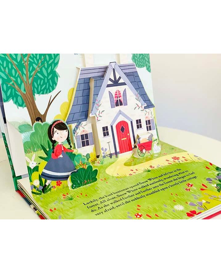 Snow White And the Seven Dwarves: Fairy Tale Pop-Up Book