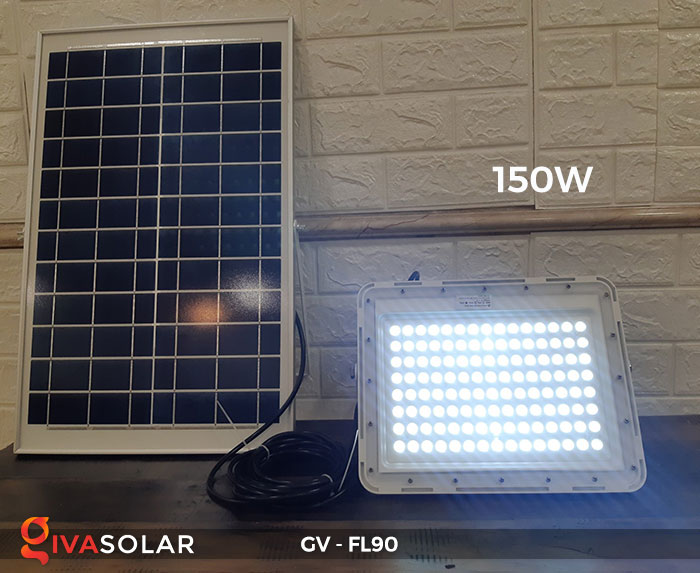 Đèn pha LED sạc điện mặt trời GV-FL90