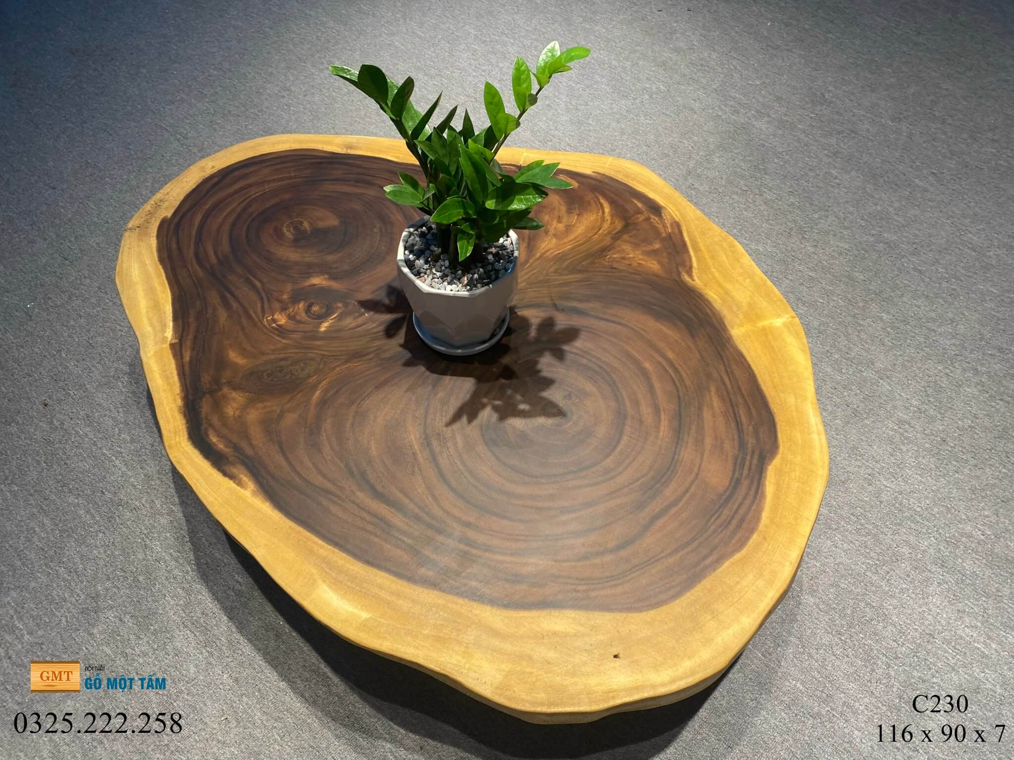 Bàn Phòng Khách Gỗ Me Tây, Bàn Cafe Gỗ Me Tây, Bàn Gỗ Me Tây Nguyên Tấm Dài 1,16m Rộng 90cm Dày 7cm