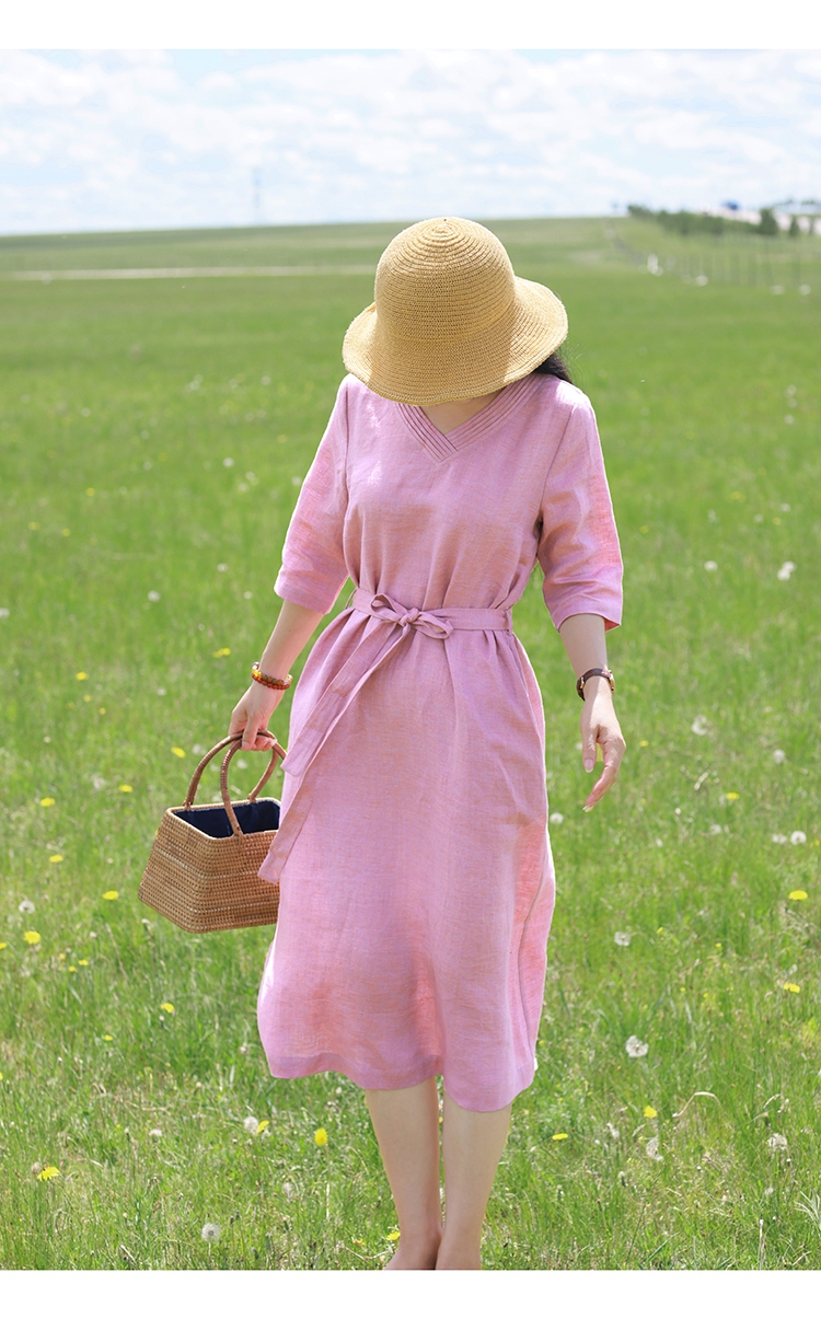 Đầm linen nữ dáng suông thắt eo cổ tim, tay lỡ, chất linen mềm màu hồng nữ tính mẫu hè mới Haint Boutique
