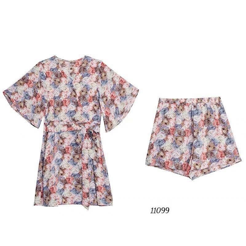 Set bộ lụa hàn dày hoa tay lững nữ quần ngắn mặc nhà dạo phố trẻ trung