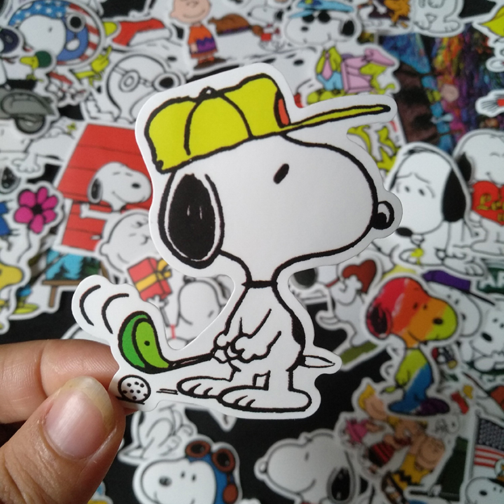 Bộ Sticker dán cao cấp chủ đề SNOOPY - Dùng dán Xe, dán mũ bảo hiểm, dán Laptop