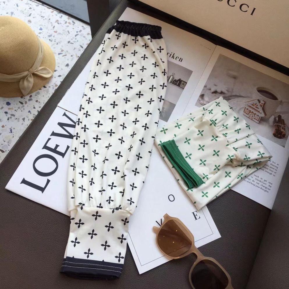 Găng tay chống nắng chống tia UV xỏ ngón dáng rộng vải lụa mát in hoa thời trang - Kanta store