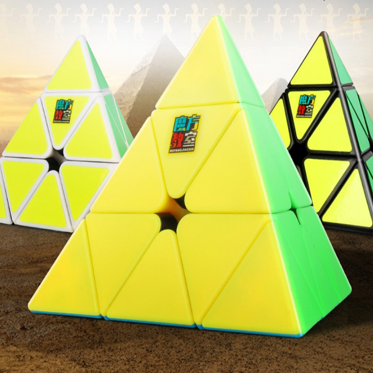 Rubik Tam Giác Pyraminx 3x3 Cao Cấp - Tặng Đế Kê Rubik Siêu Xịn
