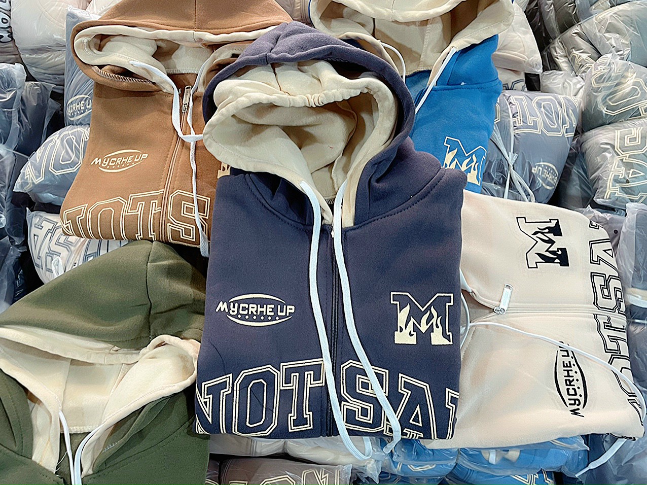 ÁO khoác hoodie form rộng Áo khoác hoodie nam nữ form rộng hai nón NOT SAD