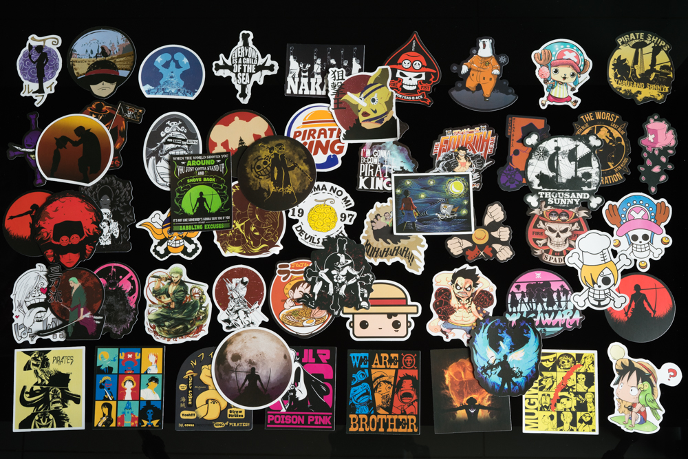 Bộ 20 sticker chủ đề One Piece, Luffy Mũ Rơm stickers cao cấp trang trí Vali Laptop Mũ Bảo Hiểm Xe Máy Xe Đạp Đàn Guitar Ukelele chống nước 100% lâu phai dễ sử dụng