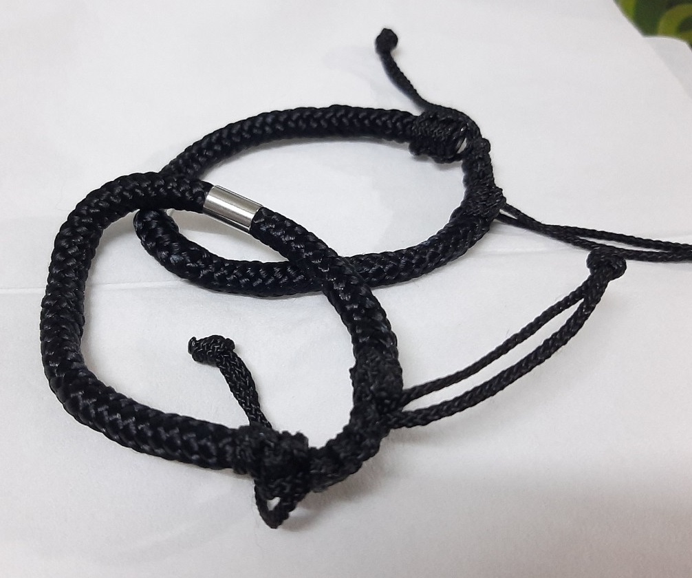 Combo 2 vòng tay nam nữ dây dù rút kéo free size