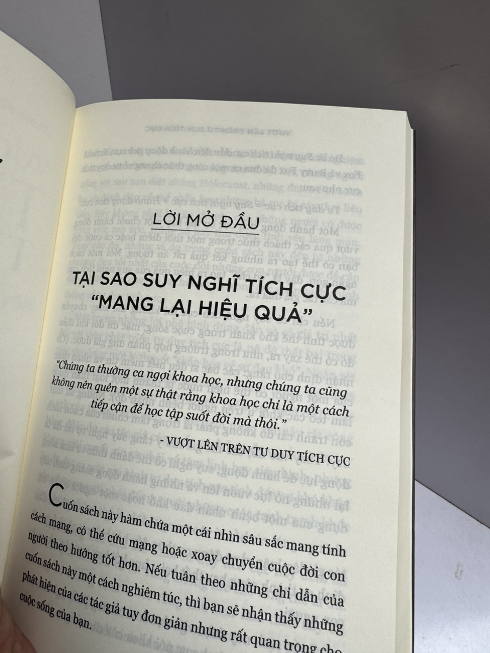 VƯỢT LÊN TRÊN TƯ DUY TÍCH CỰC: BIẾN SUY NGHĨ THÀNH HÀNH ĐỘNG (Lời Mở Đầu Của Tác Giả Mitch Horowitz Một Ấn Phẩm Của Quỹ Napoleon Hill) - Nhiều Tác Giả - Ngô Khiết dịch - Tân Việt Books