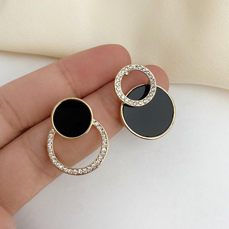 Bông tai nữ thời trang cuốn hút BTBK D333