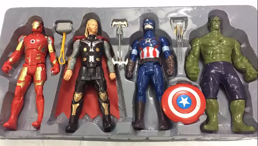 Bộ đồ chơi 4 nhân vật búp bê Avengers bổ sung cho trò chơi Biệt đội siêu anh hùng, kích thước to đại khổng lồ 30cm, có đèn sáng (giao mẫu ngẫu nhiên)