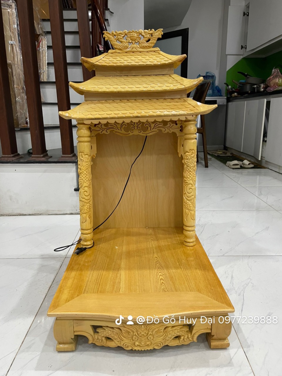 bàn thờ thần tài gỗ pơmu 48cm