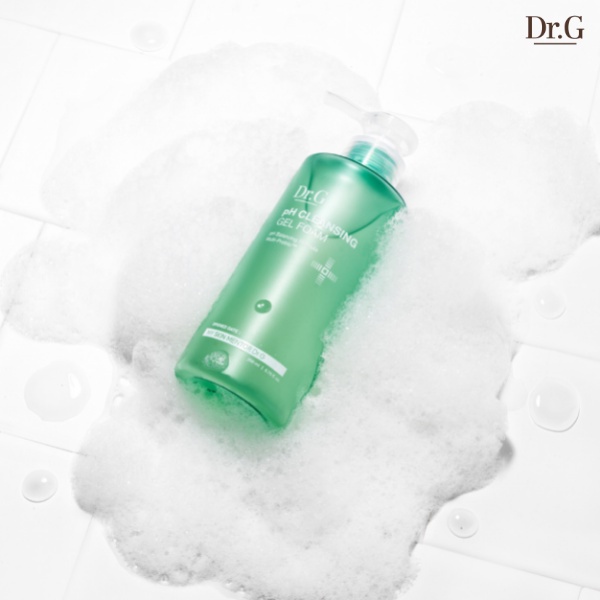 Sữa Rửa Mặt Dạng Gel Dịu Nhẹ Dr.G pH Cleansing Gel Foam 200ml