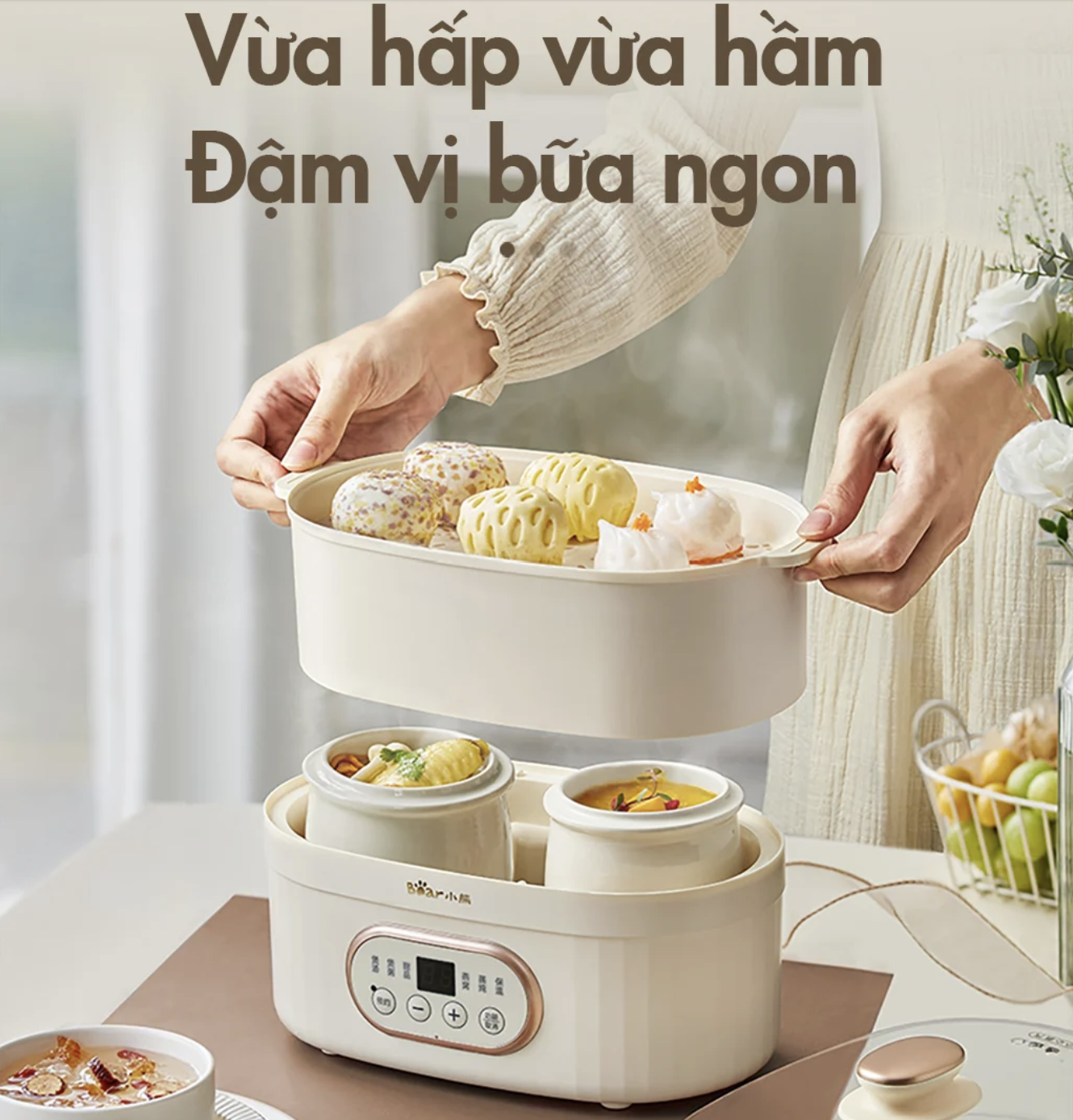 Nồi Nấu Cháo Kho Cá Chưng Yến Bear DDZ-C101V1 Gồm 2 Thố Và Khay Hấp Dung Tích 2.5 Lít Công Suất 500 W - Hàng Chính Hãng