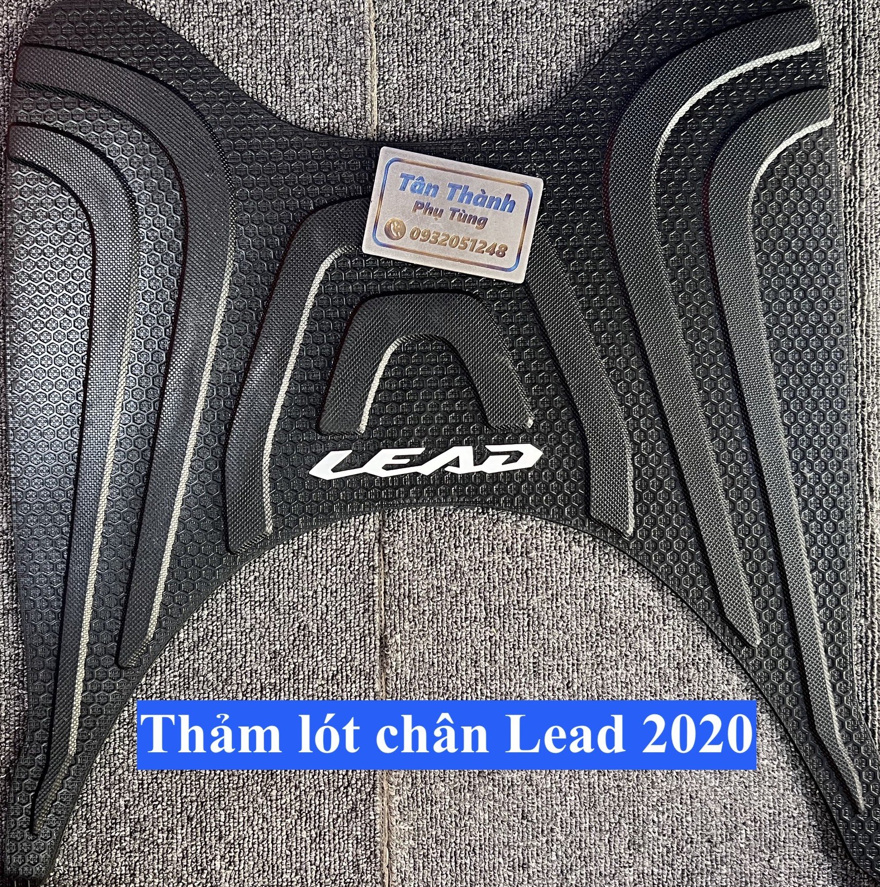 Thảm lót chân nhựa dành cho Lead 2022