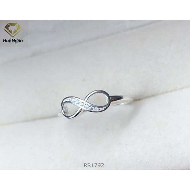 Nhẫn bạc 925 Huệ Ngân - vô cực RR1792