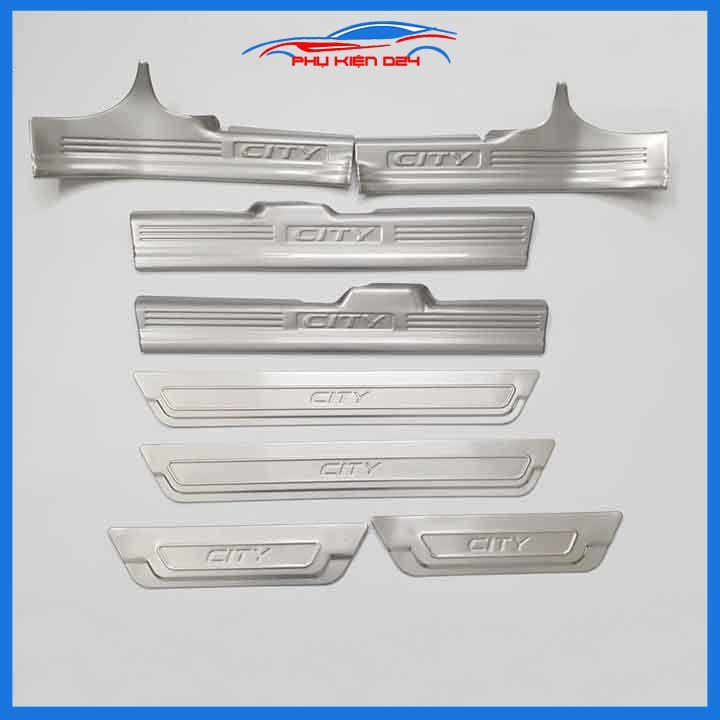 Bộ nẹp bước chân inox ô tô City 2021-2022 chống trầy làm đẹp ô tô