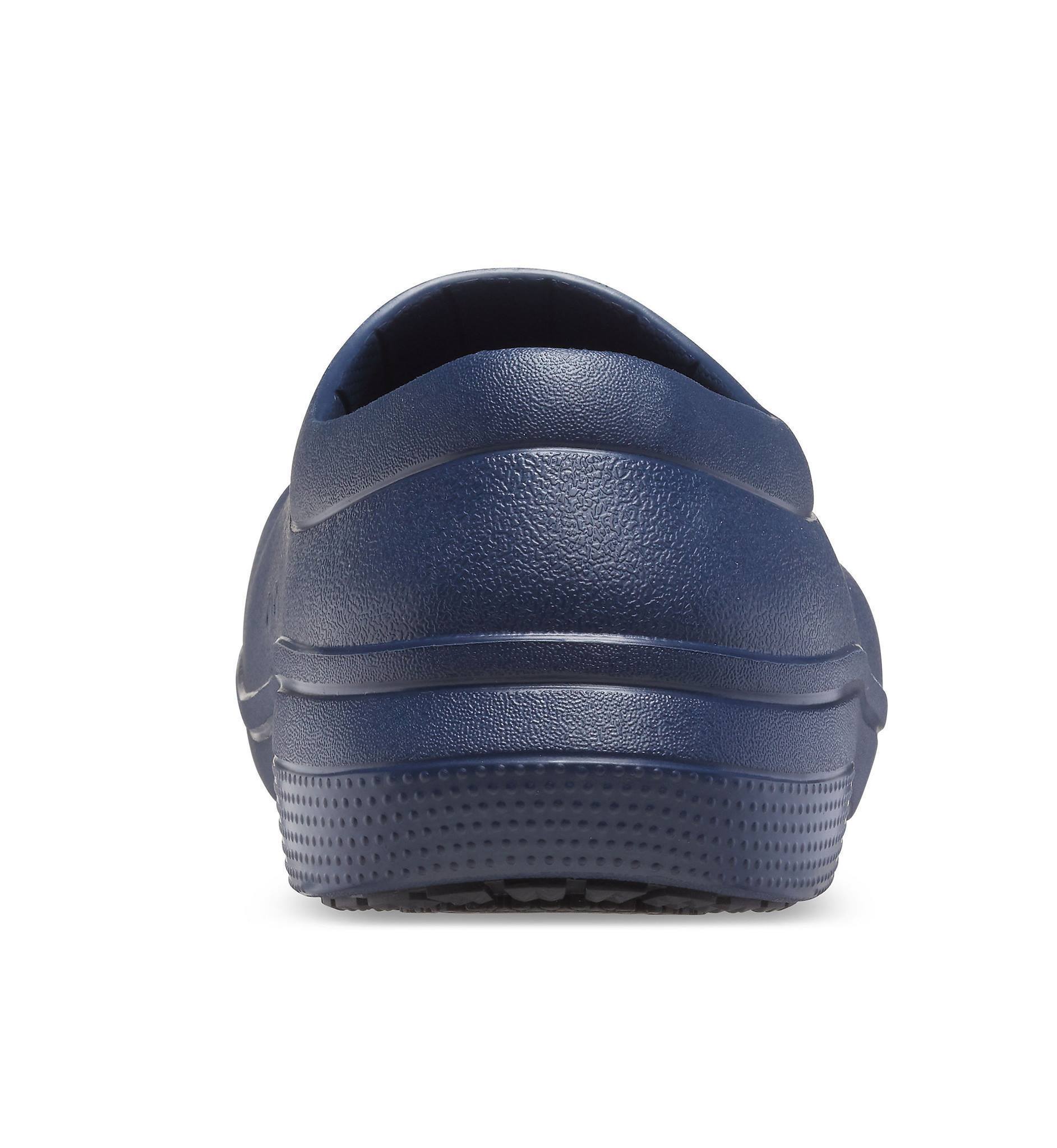 Giày Cr()cs slip resistant dành cho Nam. Mẫu dép tiện dụng, bền bỉ và đa năng. Chống trơn trợt, bền miễn bàn