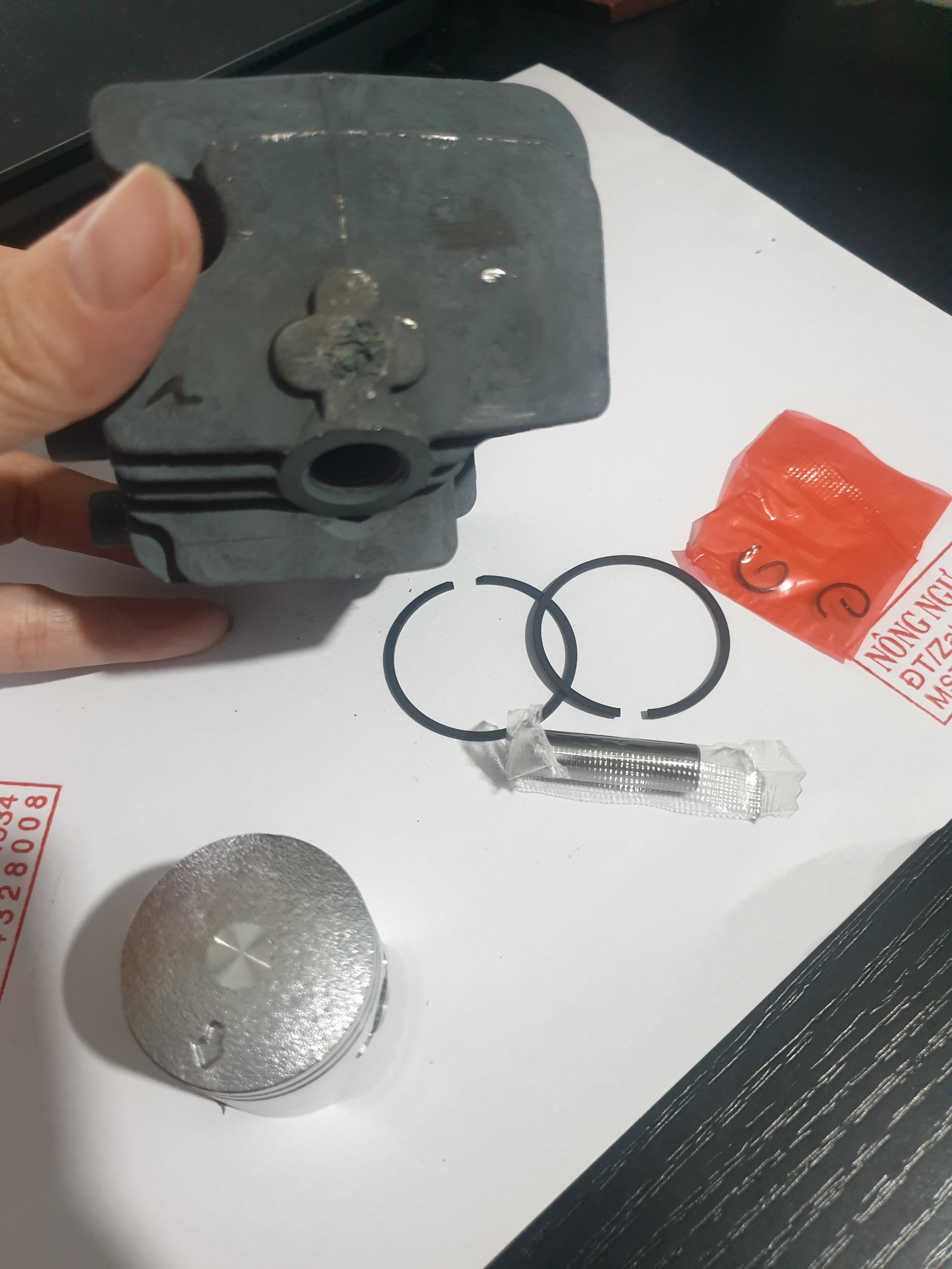 Bộ Nòng Cylanh máy cắt cỏ Marurama 2300. 34 ly. G26