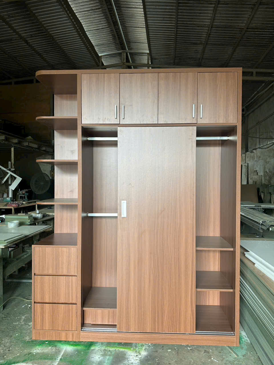 Tủ áo gỗ công nghiệp Tundo KT 1m8 x 2m4