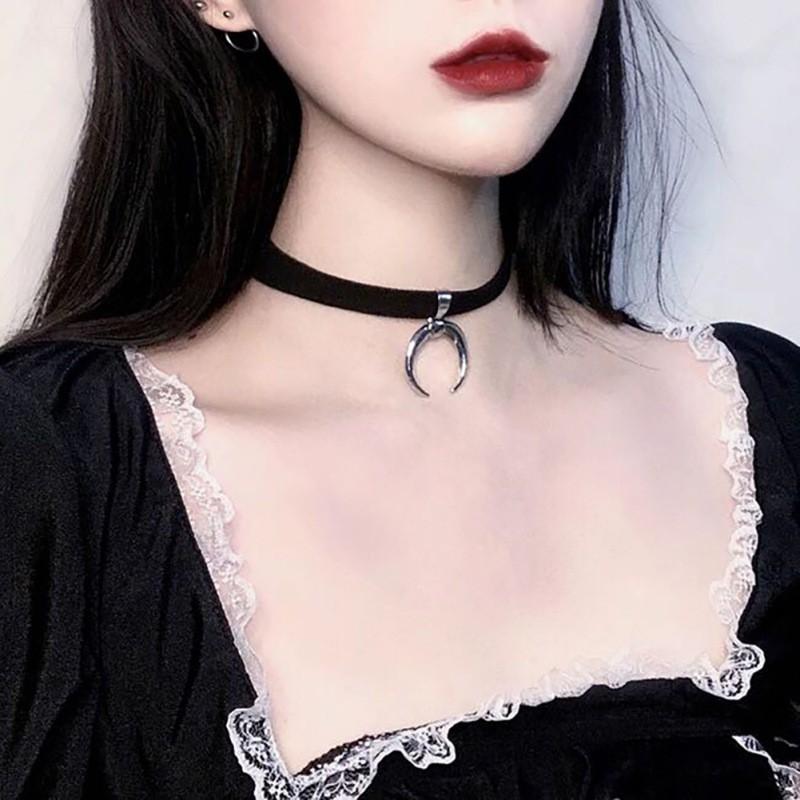 Vòng cổ choker nhung hình mặt trăng thời trang cho nữ