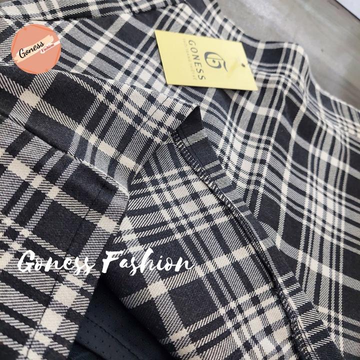 Chân váy Goness kẻ caro màu đen dáng chữ A QV441