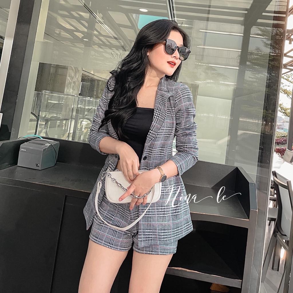 Sét bộ nữ áo vest tay dài áo 2 dây xịn xò kèm quần đùi sọc caro phong cách trẻ