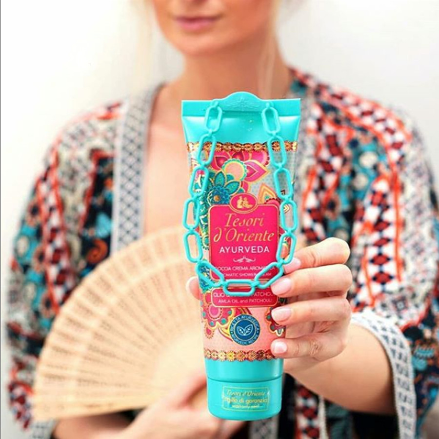 Sữa tắm nước hoa Tesori'D Oriente Ayurveda Shower Cream 250ml + Móc khóa