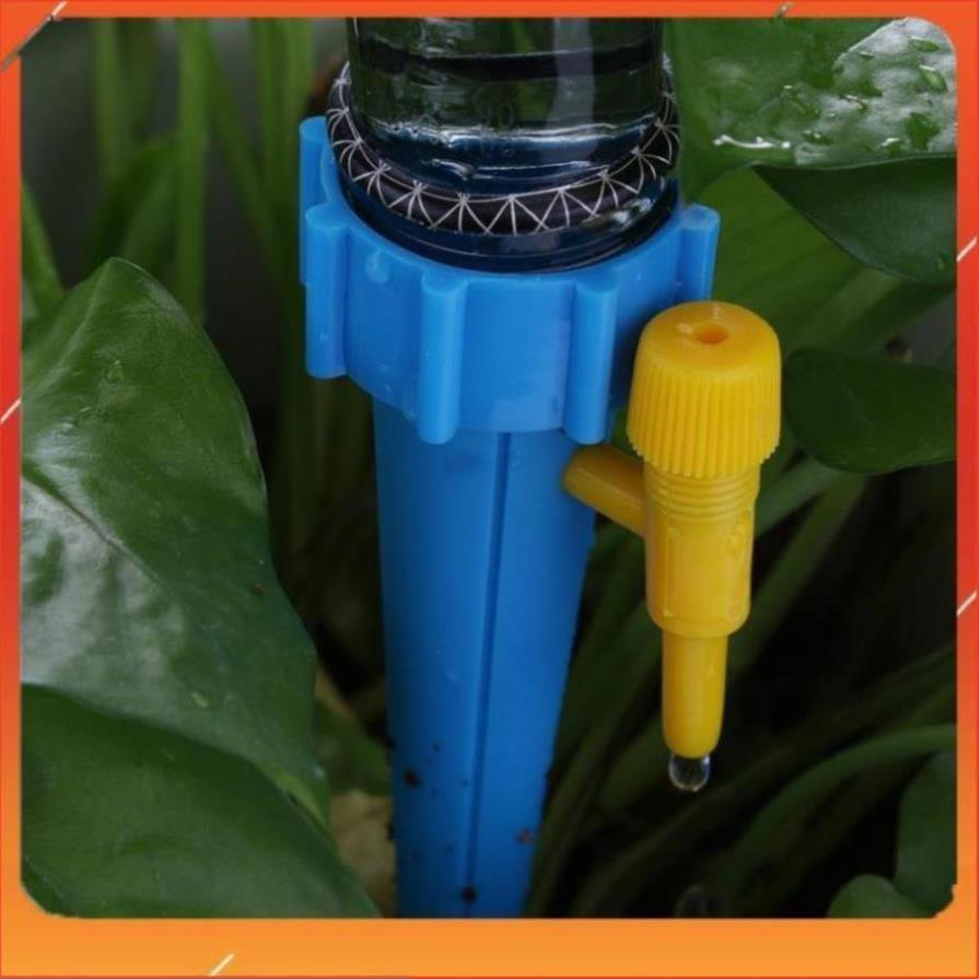 Vòi tưới cây nhỏ giọt tự động cho hệ thống sân vườn 206801