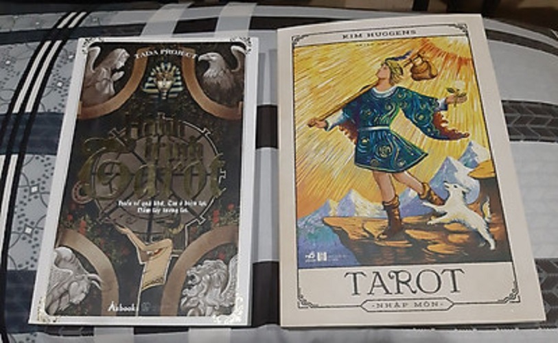 Hành Trình Tarot - Hiểu Về Quá Khứ, Tin Ở Hiện Tại, Nắm Lấy Tương Lai