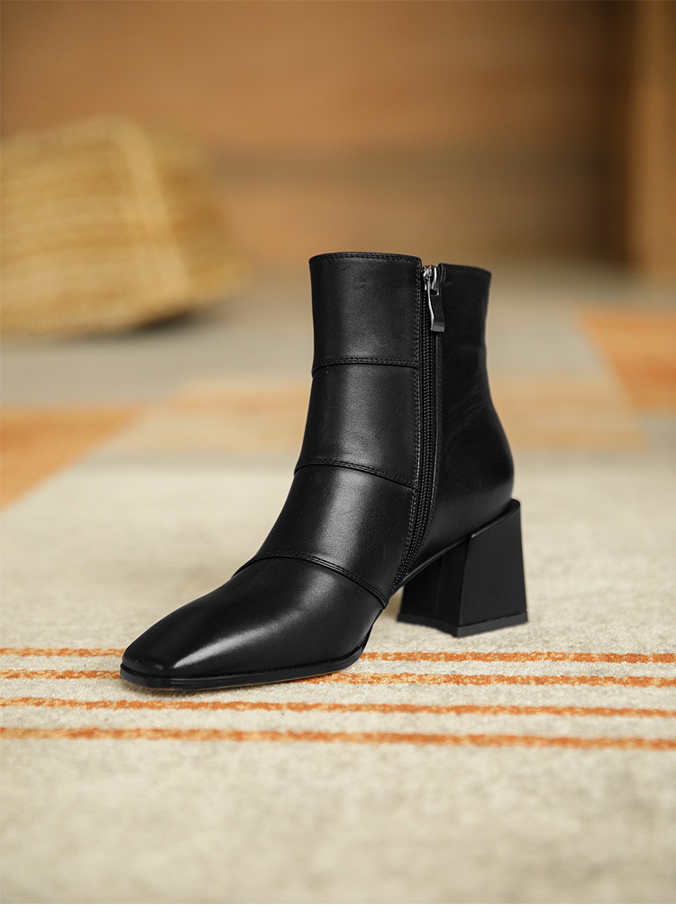 Giày Boots mũi vuông dây kéo bên hông thời trang mùa đông