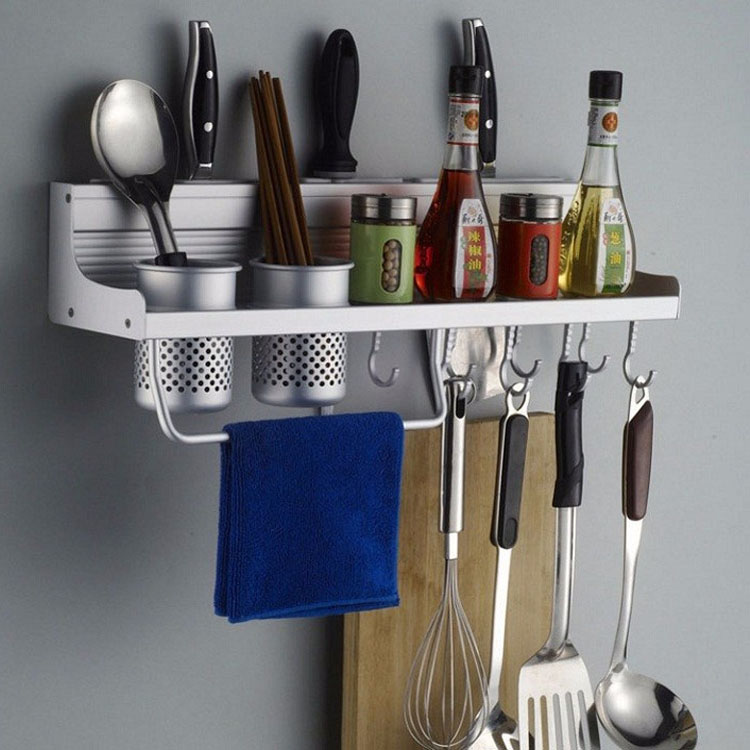 Kệ đựng gia vị, đồ dùng nhà bếp gắn tường có giá để dao, đũa , móc treo đồ GS00386