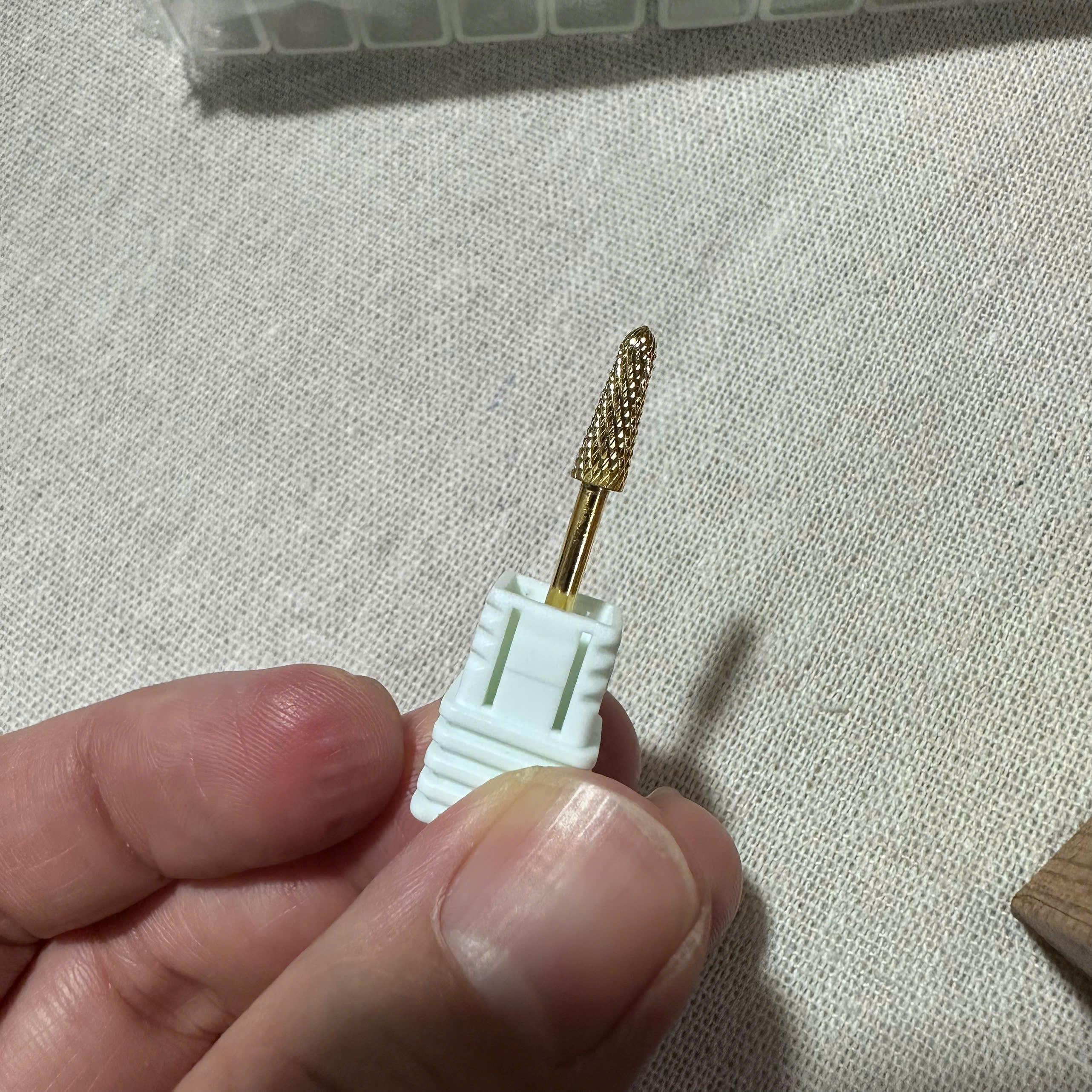 Đầu Mài Chân Móng Úp Titan XF-GOLD Bo Viền Làm Nail Siêu Êm, Đầu Mài Hình Nón Vonfram Đúc Đặc 3/32 Umbrella Không Nóng Không Giật Tưng Nữ Women