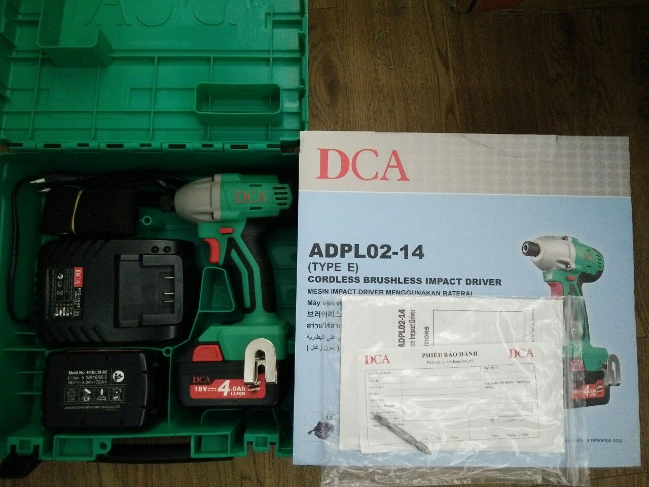 Máy siết vít dùng pin DCA (không chổi than) ADPL02-14