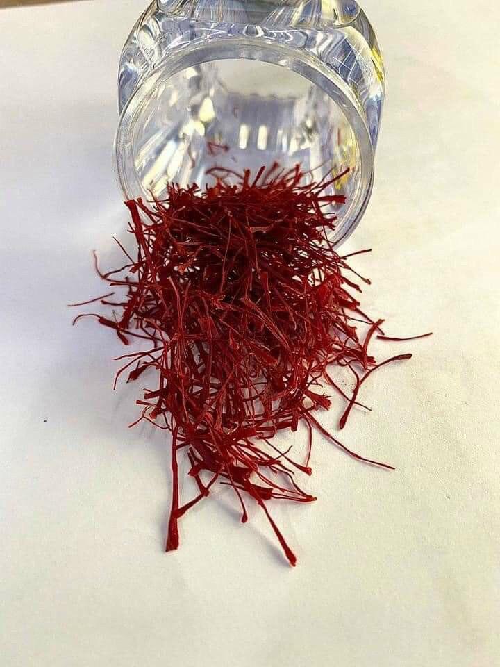 Nhụy Hoa Nghệ Tây Saffron Bahraman Combo 2 hộp 1gram/hộp Tặng bình nước 300ml