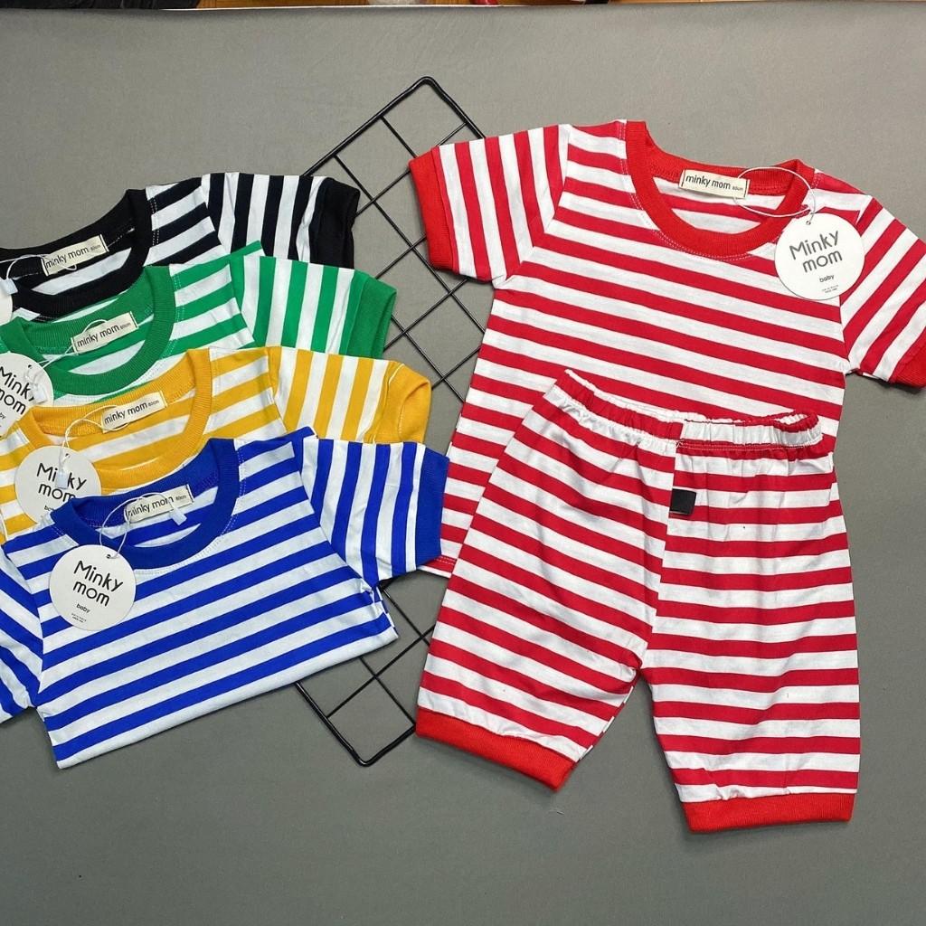Bộ Cộc Tay Cho Bé Với Các đường kẻ Sọc rất đáng yêu
