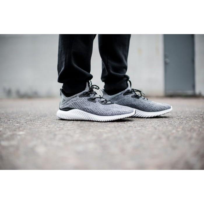 GIÀY THỂ THAO ALPHABOUNCE EM GRAY RUNNING SHOES