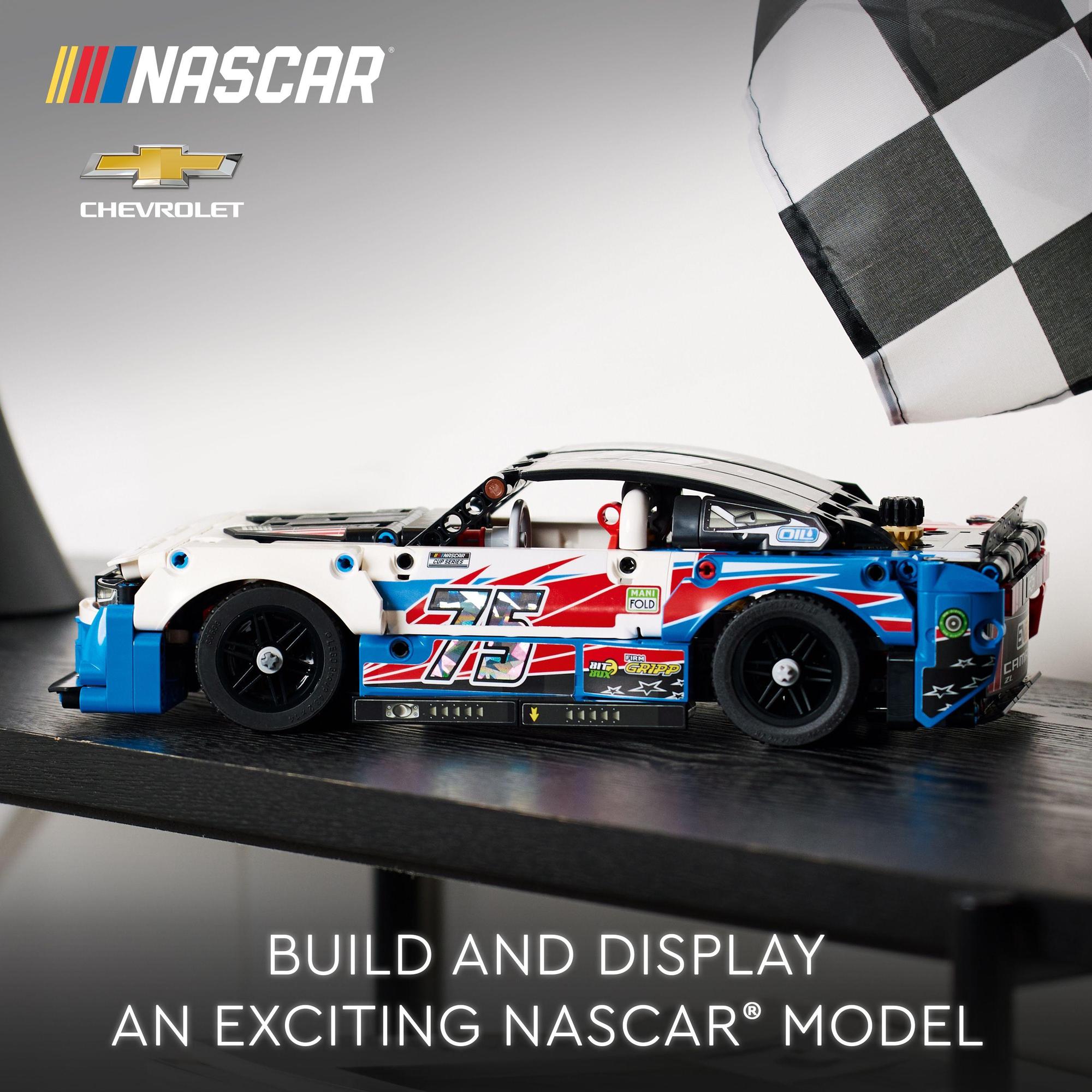 LEGO Technic 42153 Xe Đua Nascar Chevrolet Camaro ZL1