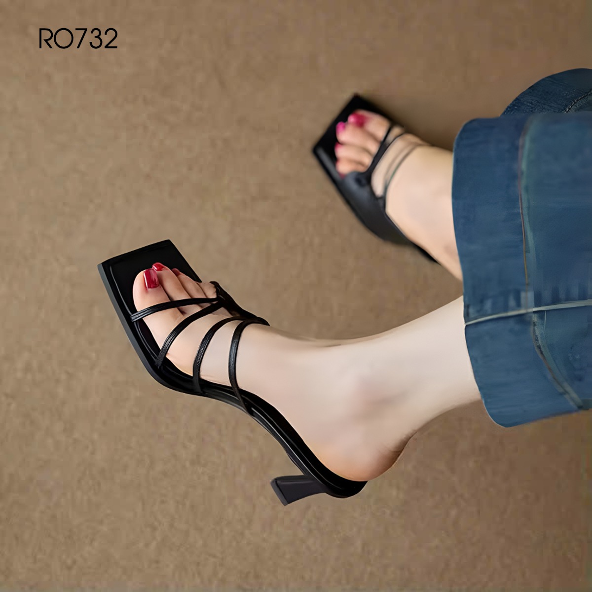 Dép nữ quai ngang, gót nhọn ROSATA RO732 - 7p - Đen, Bạc - BKSTORE