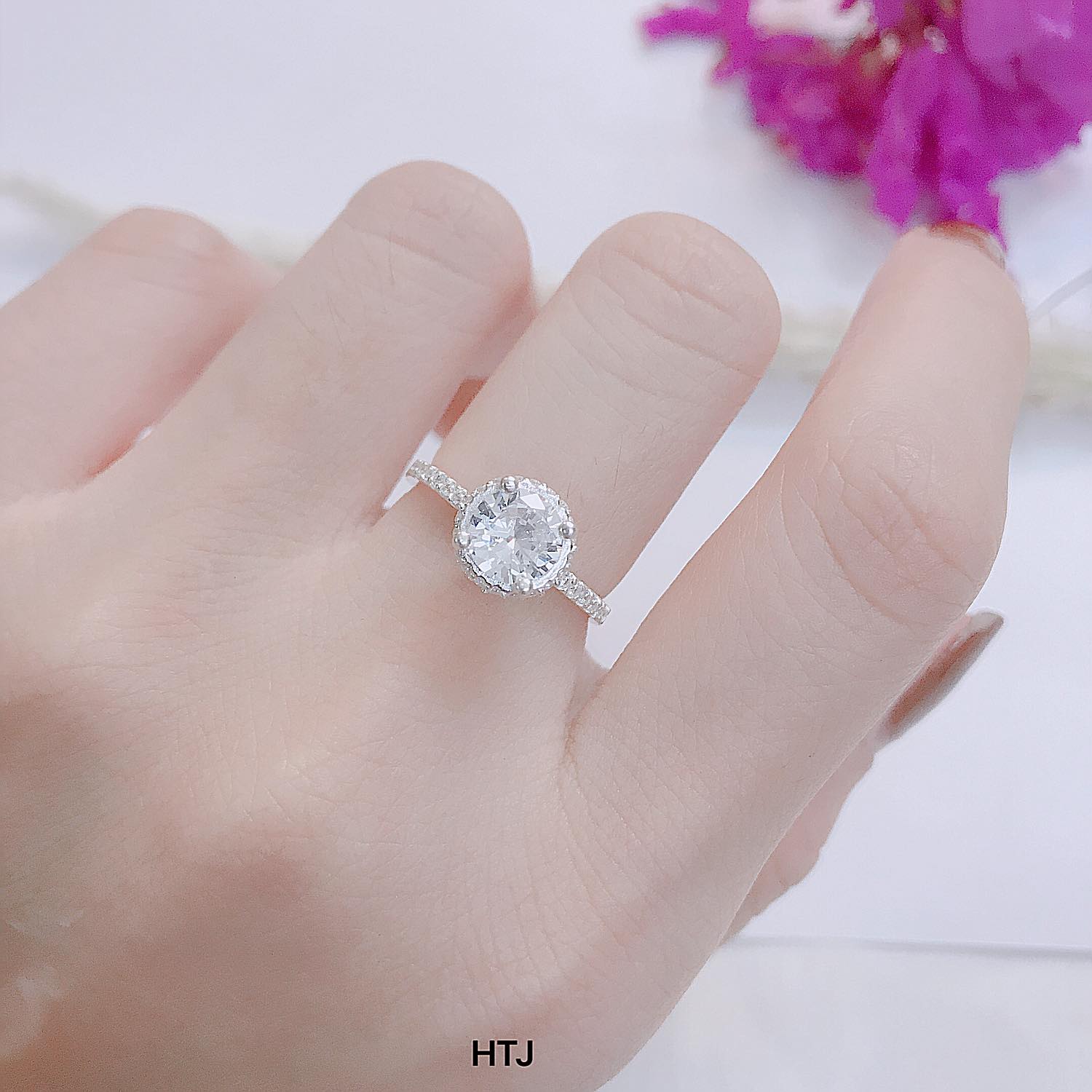 Nhẫn nữ mặt đá chất liệu bạc s925 MS57a