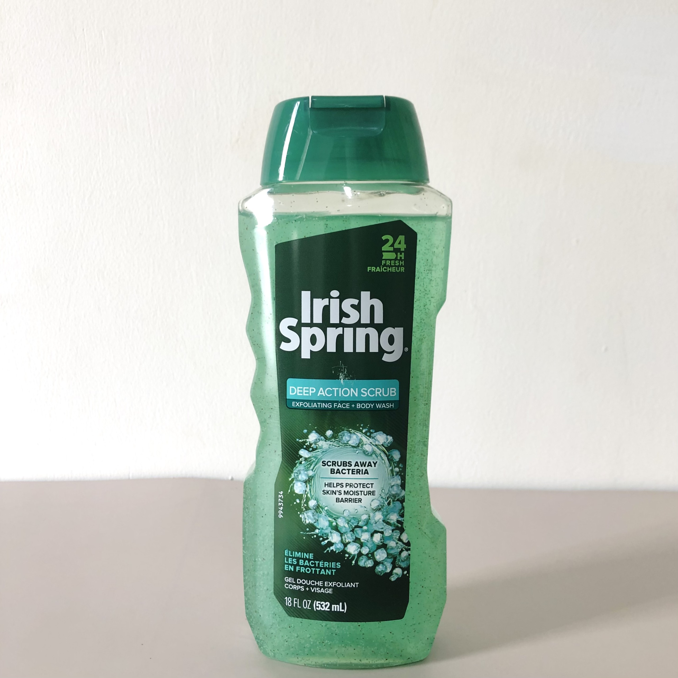 Sữa Tắm Dưỡng Ẩm Irish Spring Deep Action Scrub 532mL Nhập Mỹ