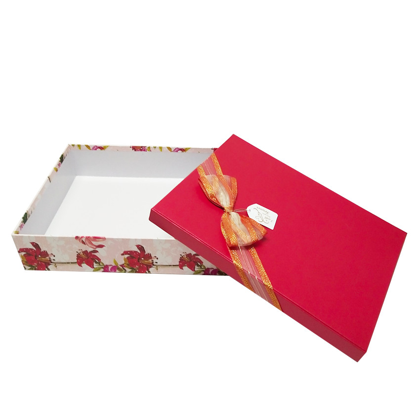 Hộp Quà Chữ Nhật Phượng Hoàng C204 - 31 x 22 x 7 cm - Giao mẫu ngẫu nhiên