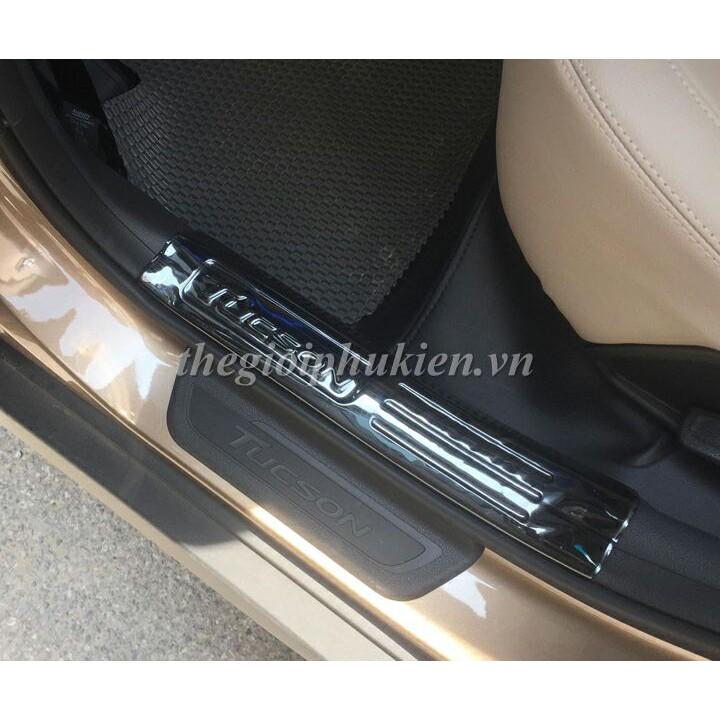 Bộ Ốp bậc cửa, Nẹp bước chân Hyundai Tucson 2016-2019 – Mẫu Titan