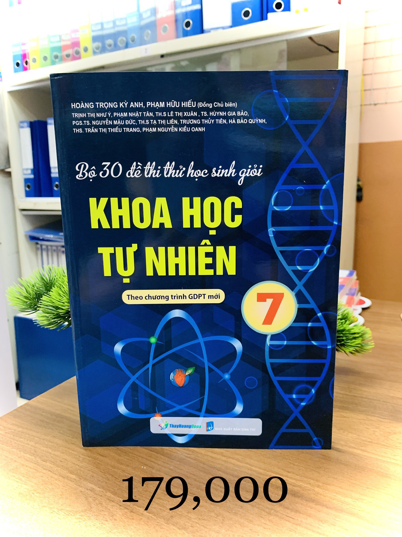Sách Bộ 30 Đề Thi Thử Học Sinh Giỏi Khoa Học Tự Nhiên 7
