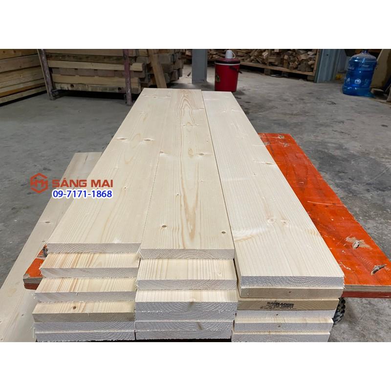 - Tấm gỗ thông mặt rộng 14cm x dày 2cm x dài 1m2 x láng mịn 4 mặt